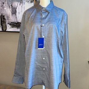 NWT Large Mens Heat Temp Buttondown